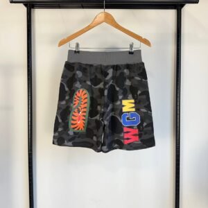 BAPE Black Camo Shark Shorts - Celana, foto 2