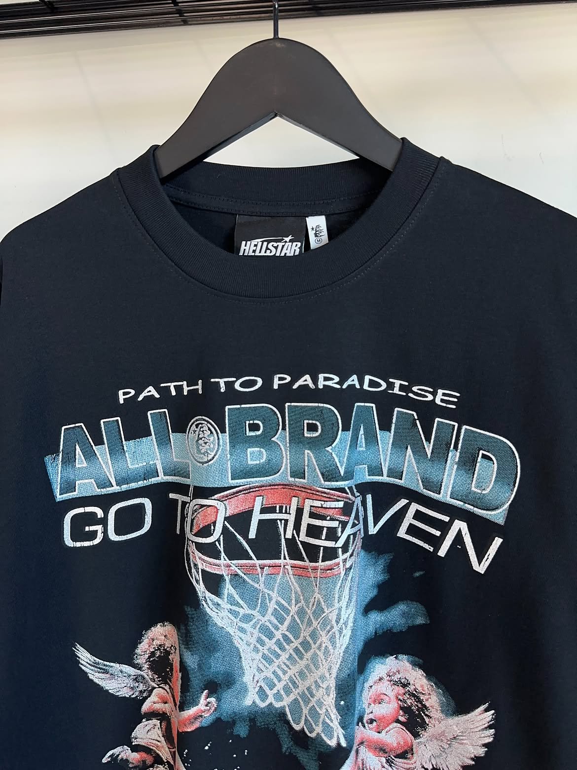 Hellstar Cherub Basketball Graphic Tee - Gambar 3